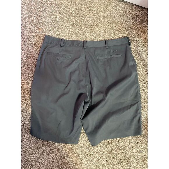 Nike Golf Men's Gray Chino Shorts Size 38 Dri-FIT UV Protection - Picture 3 of 3